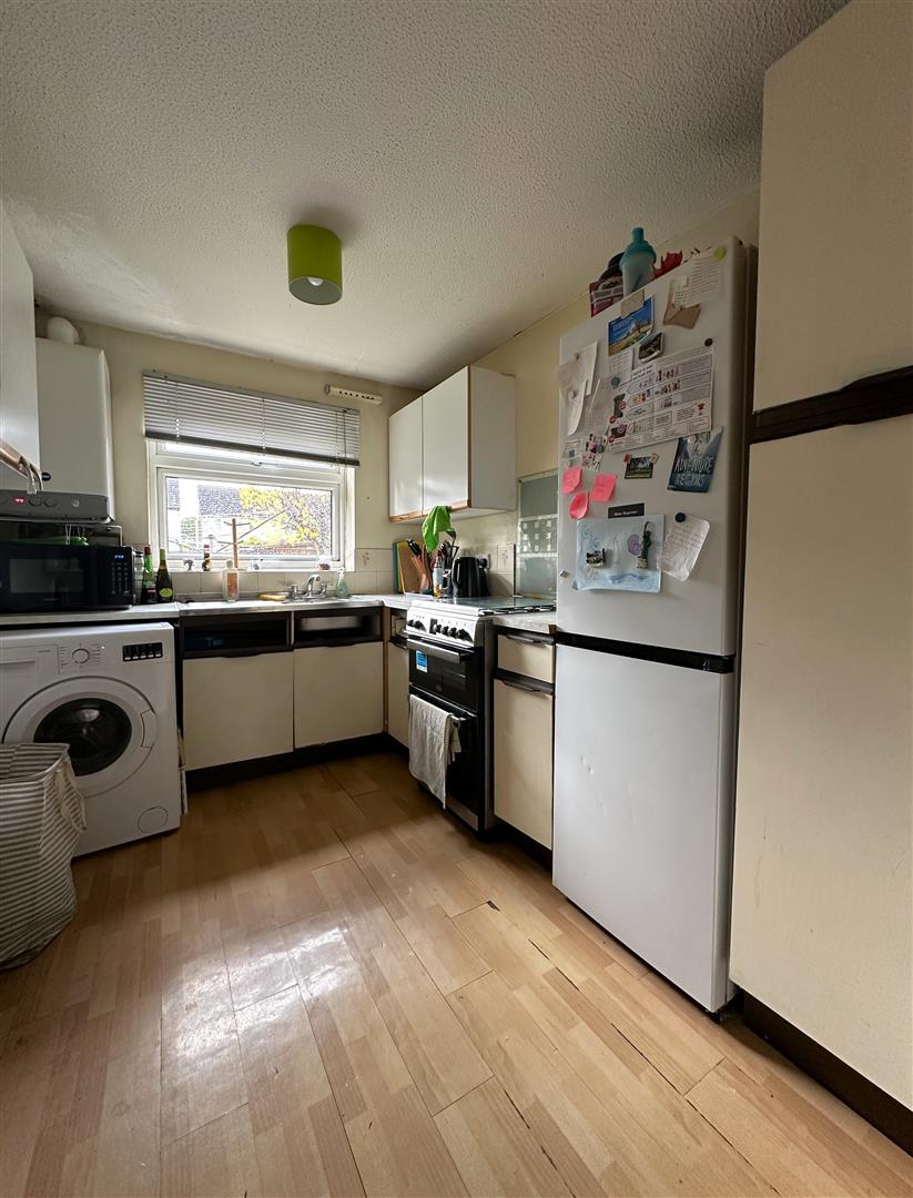 Charter Road, Chippenham